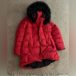 Northface Parka 550 Red Puffer Coat with Black Fur Hood size medium